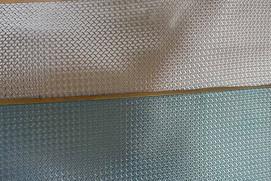 Flammehemmende lett, fleksibelt galvanisert glassfiberstoff