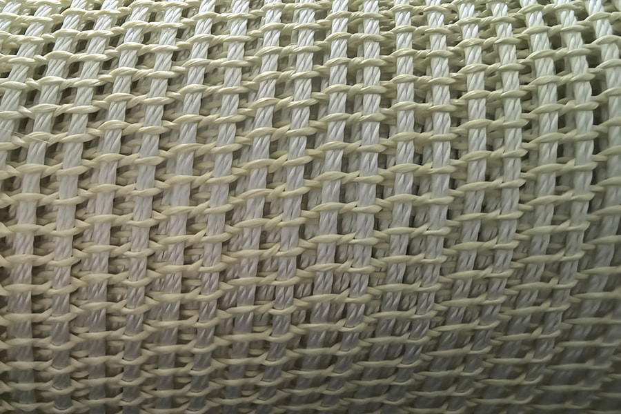 Høystyrke aramidforsterket Mesh Fabric Roll – for kompositt basismaterialer